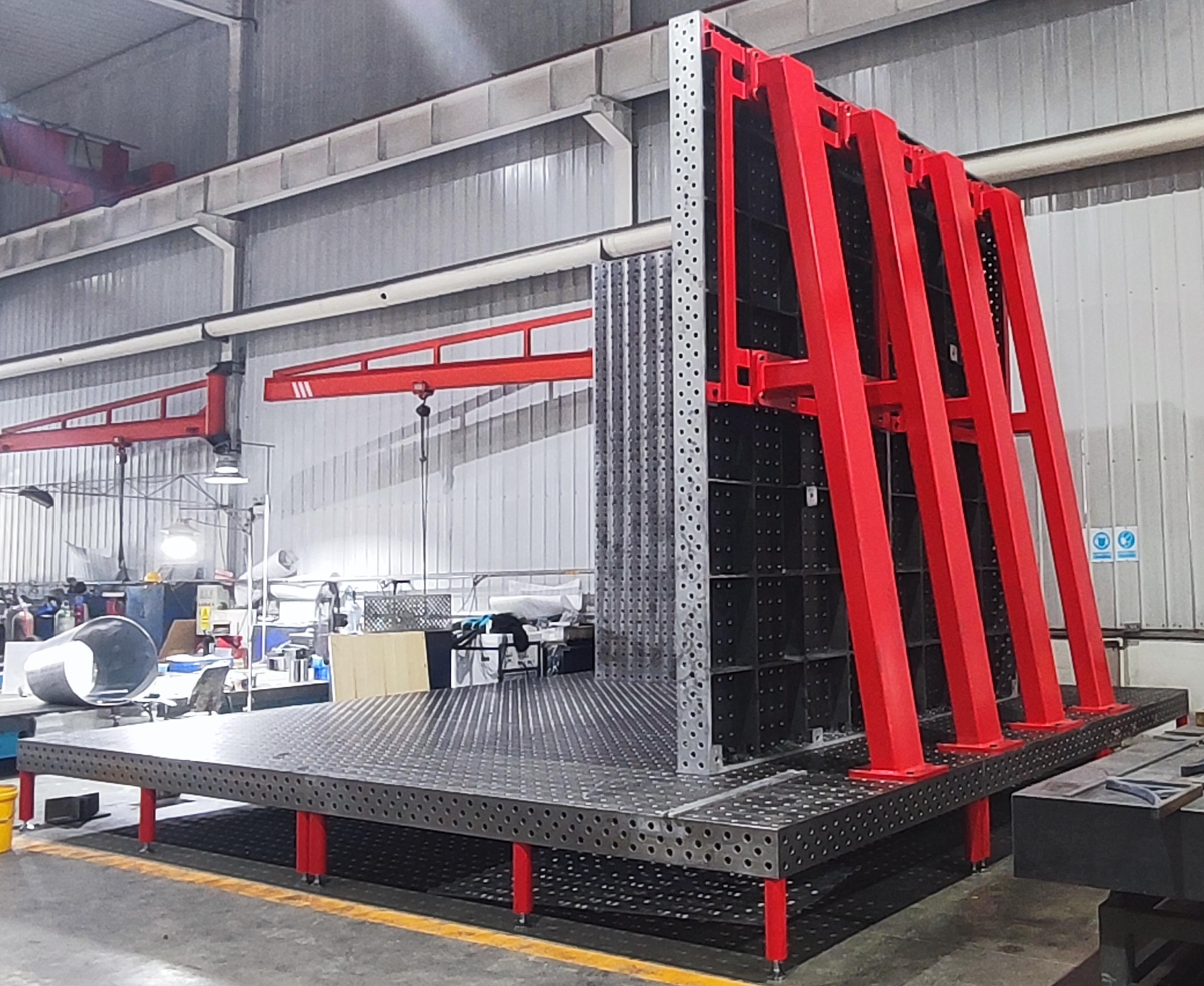 三維柔性焊接工裝平臺(tái)